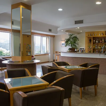 Hotel Aguiar Da Pena-2