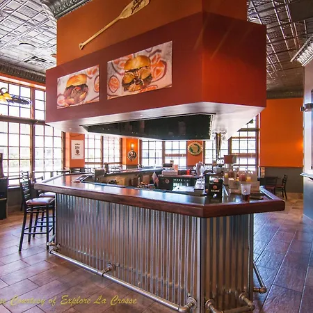 Pearl Street Hotel-2