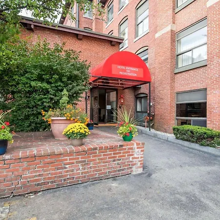 Econo Lodge Manchester-3