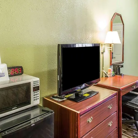 Rodeway Inn & Suites Smyrna - Nashville Area-2