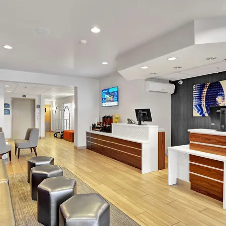 Executive Residency By Best Western Navigator Inn & Suites-3