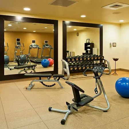 Hilton Garden Inn Shelton-3