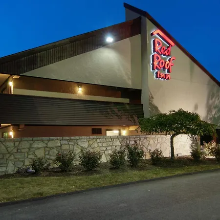 Red Roof Inn Fairmont-2