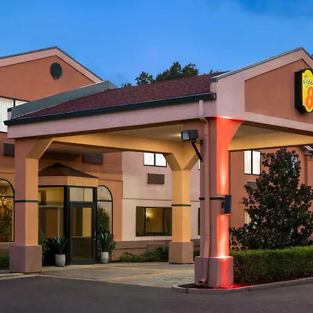 Super 8 By Wyndham Clinton-2