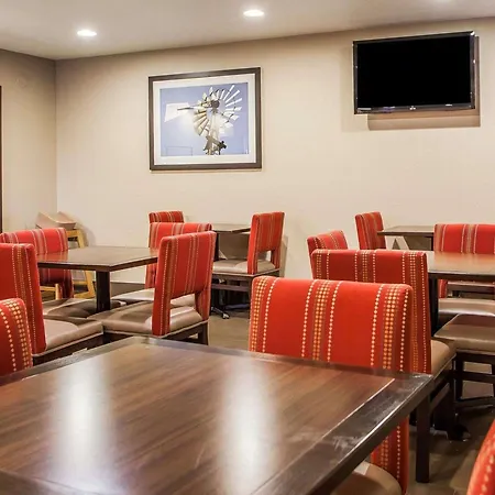 Comfort Inn Marshalltown South-3