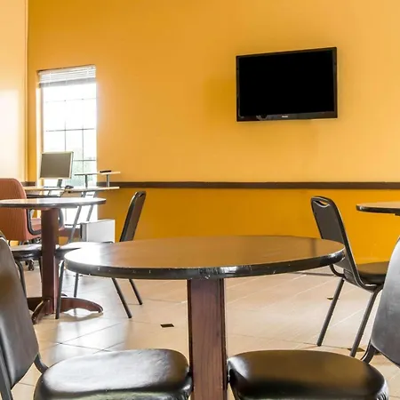 Econo Lodge Eufaula South-2
