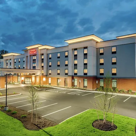 Hampton Inn & Suites Kittery-Portsmouth-3