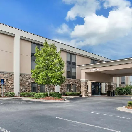 Hampton Inn Douglas-3