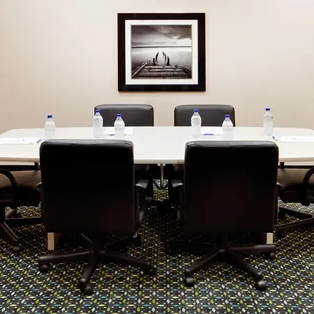Holiday Inn Express & Suites Smithfield - Providence By Ihg-3