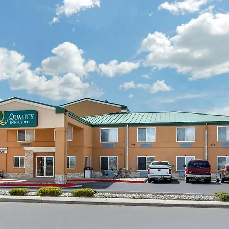 Quality Inn & Suites Limon-2