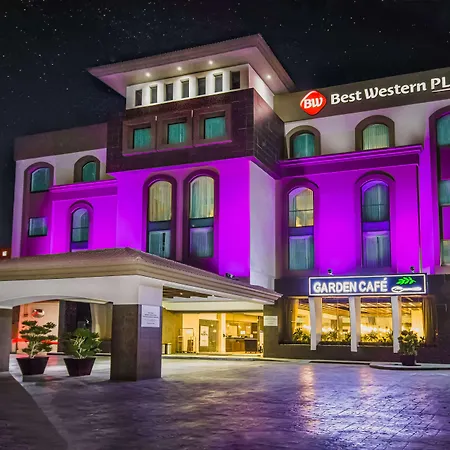 Best Western Oak Meadows Inn-3
