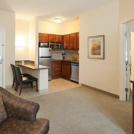 Homewood Suites Lafayette-Airport-3