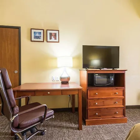 Comfort Inn & Suites Cedar City South-2