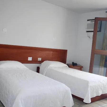 Hotel Oceano Porto-3