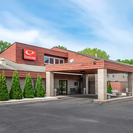 Econo Lodge-3