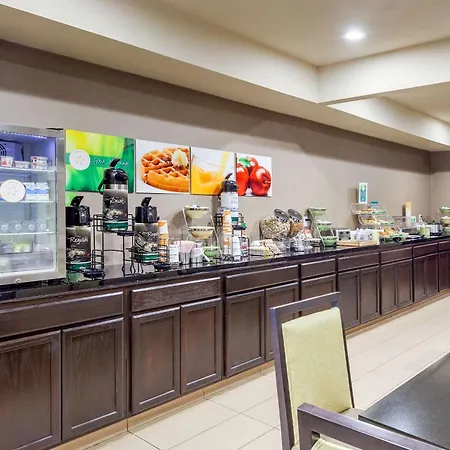 Quality Inn & Suites Durant-2