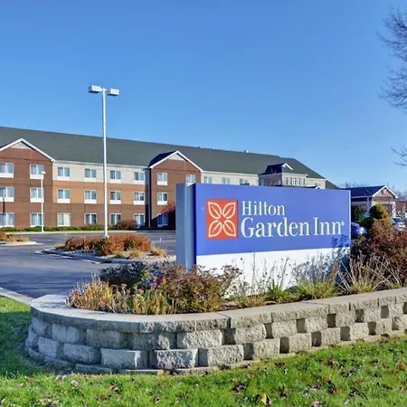 Hilton Garden Inn Oshkosh-3