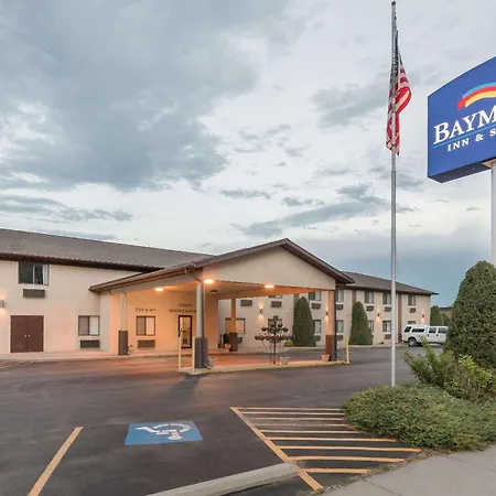 Baymont By Wyndham Hot Springs-2