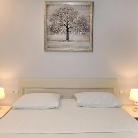 Hotel Bellevue Trogir-2