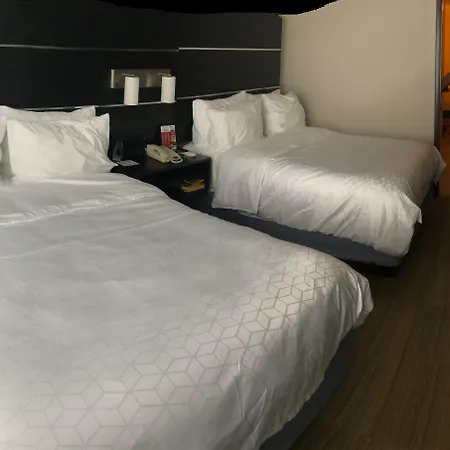 Holiday Inn Express Hotel & Suites Maryville By Ihg-3
