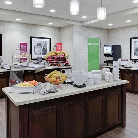 Hampton Inn & Suites Manchester, Vt-2