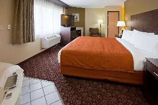 Americinn By Wyndham Blue Earth-2