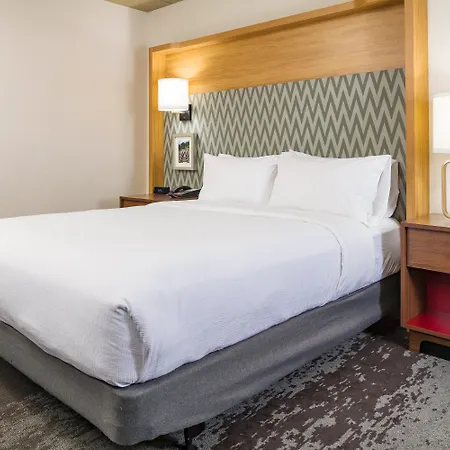 Holiday Inn Salem By Ihg-2