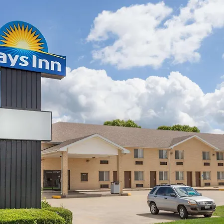 Days Inn By Wyndham Charleston-2