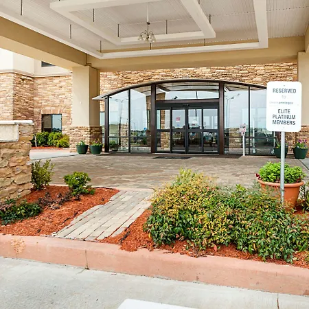 Comfort Suites Batesville-3