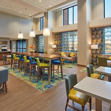 Hampton Inn & Suites Sacramento At Csus-2
