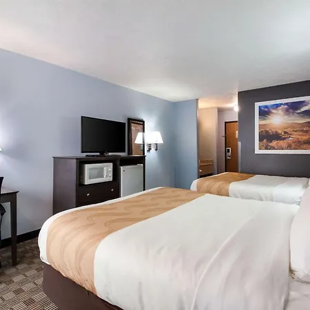 Quality Inn & Suites Mccook-2