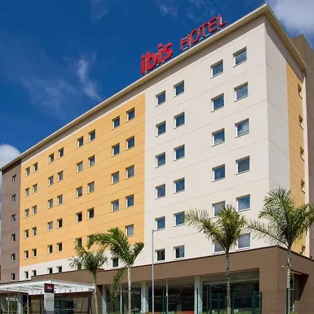 Ibis Itatiba-2