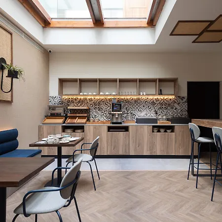 Boutique Hotel Cordial La Peregrina-2
