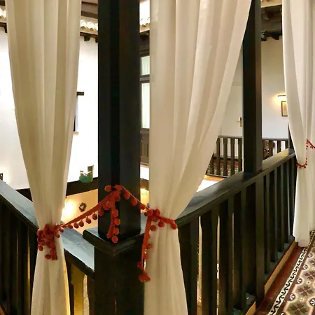Hotel Rosa De oro-3