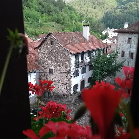 Casa rural ELURKOIA-2