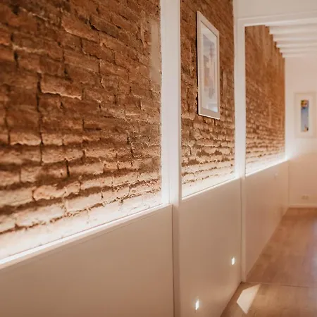 Petit Luxe Volta-2