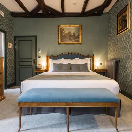 Le Petit Manoir-2
