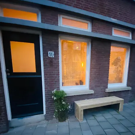 Tiny Beachhouse-3