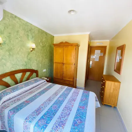Hostal L'Anfora-3