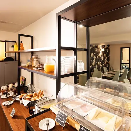 Urban Style Hotel Saint Claire-2