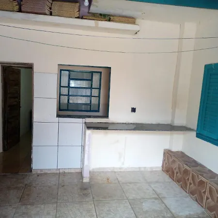 Hostel E Pousada Itanhaem-3