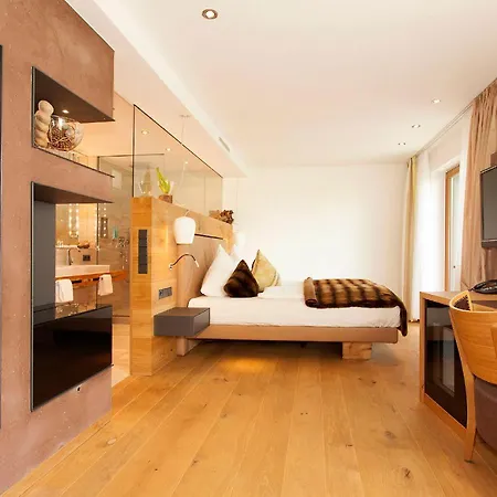 Hotel Heinzler am See-3