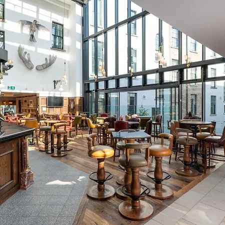 Keavan'S Port Hotel, Dublin-3