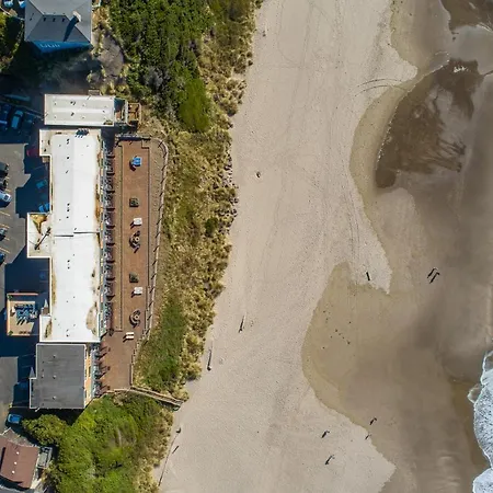 Sailor Jack Oceanfront Motel-2