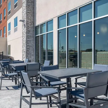Holiday Inn Express & Suites - Watertown By Ihg-3
