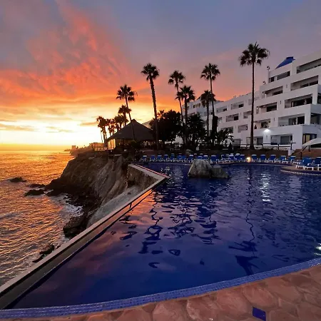 Las Rocas Resort & Spa-3