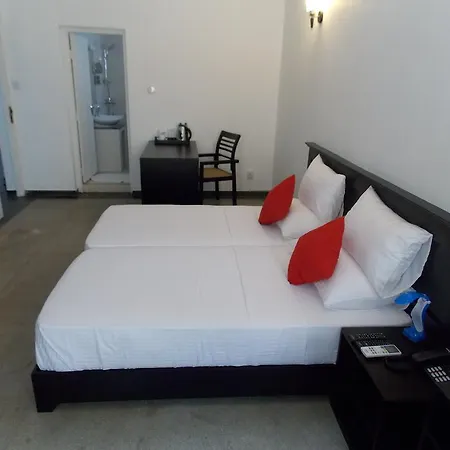Casons B&B-3