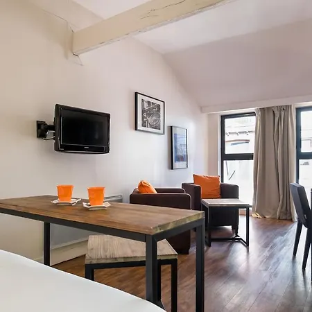 Sweetome Aparthotel-2