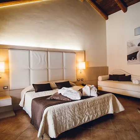 Hotel Ultimo Borgo-2