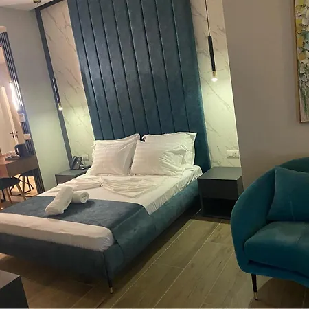 Domus Hotel & Apartments-2